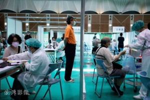 台当局：明后年购买1500万剂莫德纳疫苗