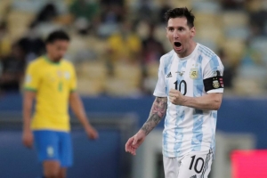 1-0！阿根廷战胜巴西夺美洲杯冠军！梅西成年国家队首冠