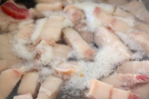 痛风能不能吃肉？别紧张，掌握方法，肉也可以放心吃