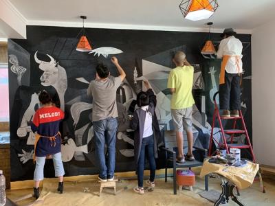 梨花公社承德兴隆艺术小屋：全球首家一笔笔画下来且可住的艺术馆..