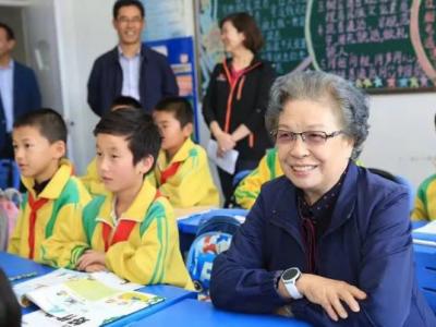独家|专访原副总理陶铸之女陶斯亮：我是靠社保养老的“草根”